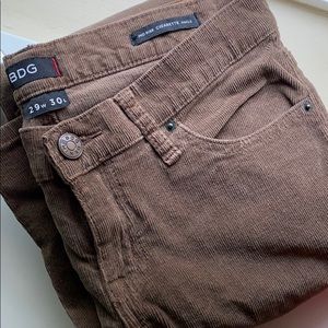 Mid Rise Ankle Corduroy Jeans 🤎